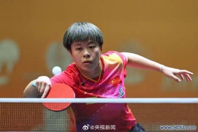 孙颖莎爆冷输球 制胜!中国女团逆转进4强 石洵瑶要道胜出
